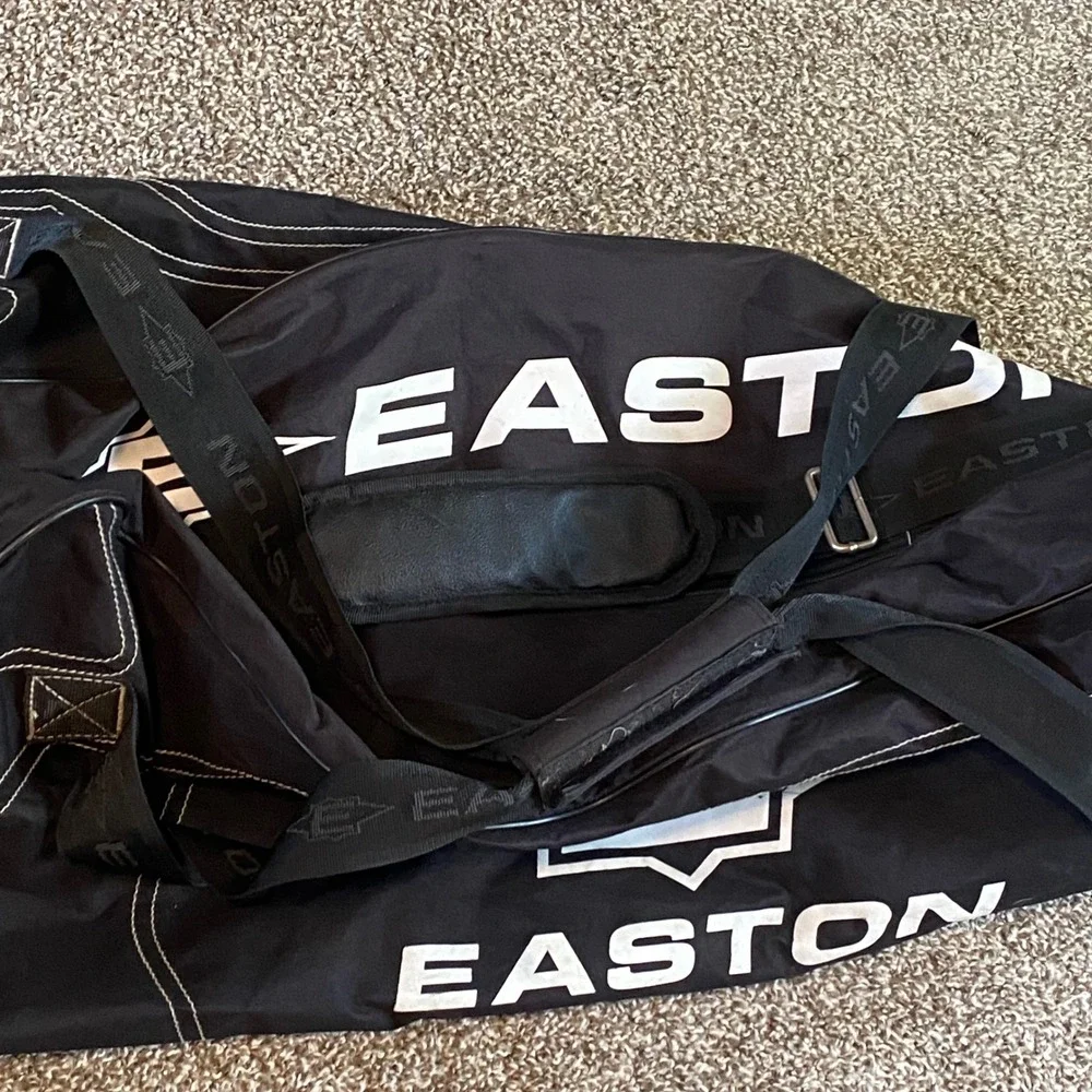 Easton Synergy EQ1 Hockey Baseball Equipment Bag Large Duffel Canvas Carry All